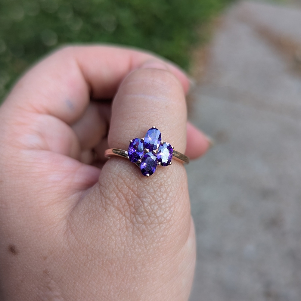 Elegant Purple Gemstone Ring